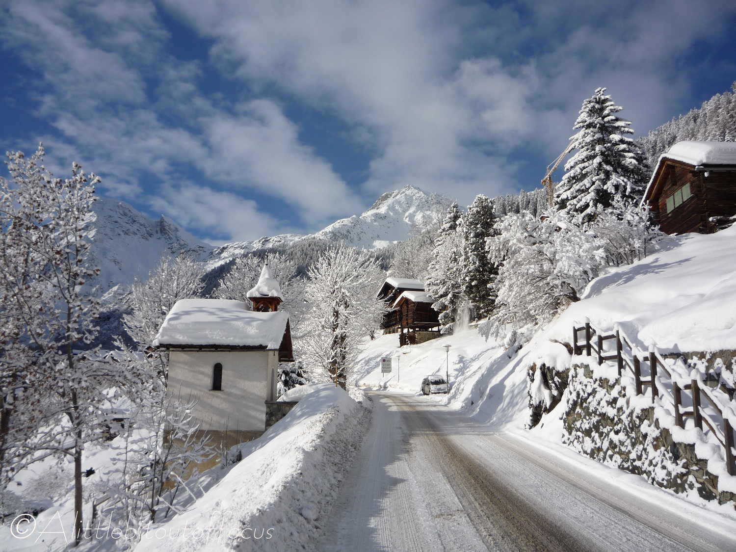 14 Road into Grimentz